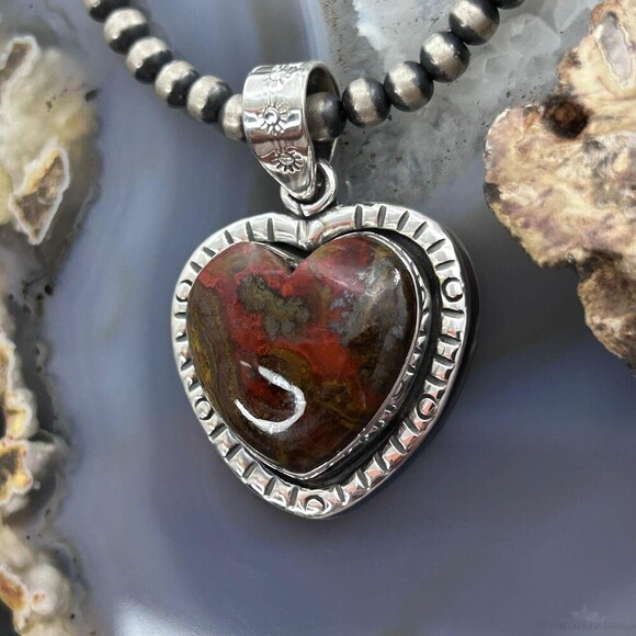 Sterling Silver Southwestern Style Sean Agate Heart Decorated Pendant For Women - Picture 5 of 10